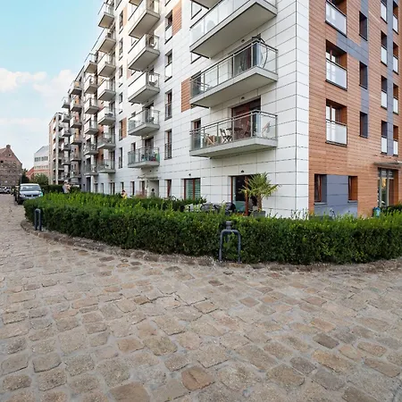 Appartamento Minimalistyczny W Gdansku Z Widokiem Na Rzeke By Renters *