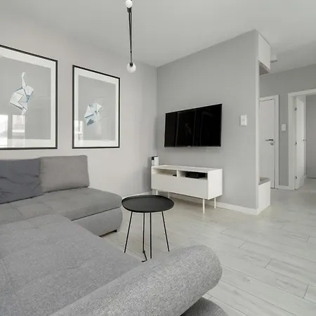 Daire Minimalistyczny W Gdansku Z Widokiem Na Rzeke By Renters