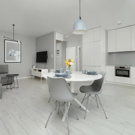 Apartment Minimalistyczny W Gdansku Z Widokiem Na Rzeke By Renters *
